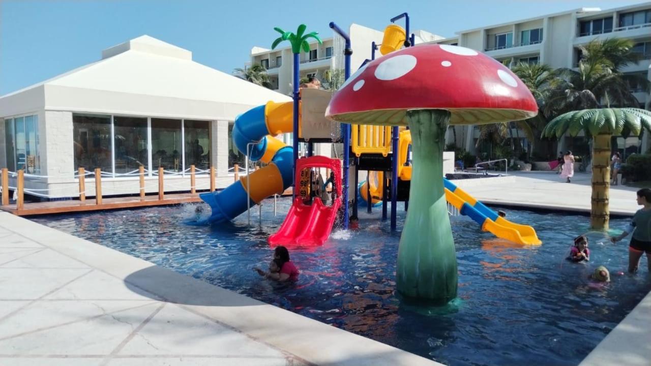 Beachaccess Hotelzone 3705 カンクン エクステリア 写真